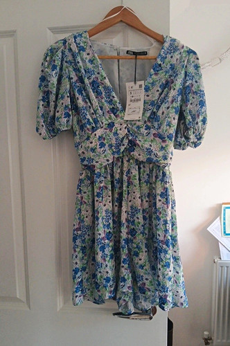 Zara floral neck puff - floral, v-neck