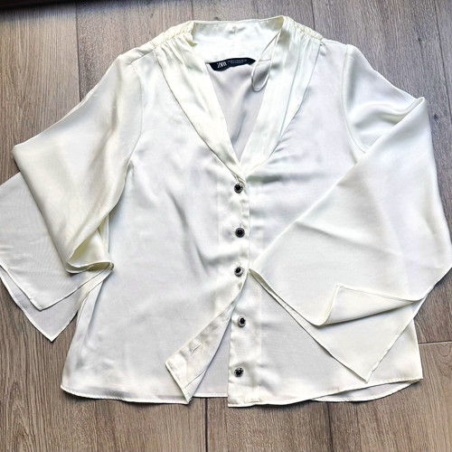 Zara ivory neck button - zara, v-neck