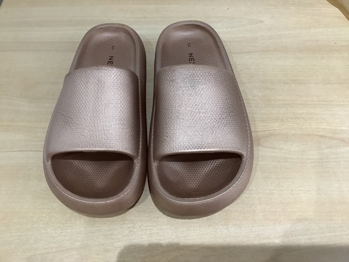 Girl next rose gold - next,