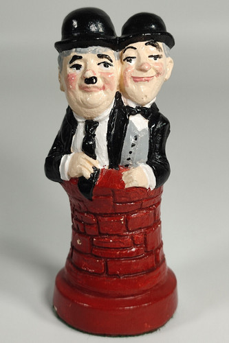 Supercast laurel hardy chess - supercast,