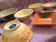 6 x heavy plastic ? melamine serving / catering / party dishes used once quality