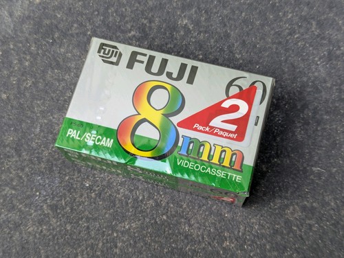 New sealed fuji 8mm - 2x,