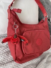 Red Kipling Medium Shoulder