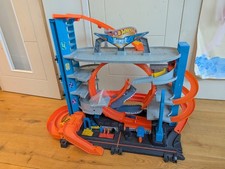 Hot Wheels Ultimate Garage