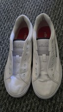 Ellese White canvas sports shoes 