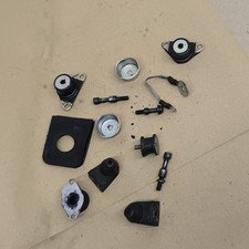 SHINDAIWA E405AV PETROL CHAINSAW CUSHIONS   USED PARTS ONLY