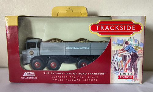 Lledo trackside guy big 8 - lledo,