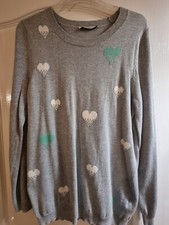 Oasis Heart Jumper BNWOT