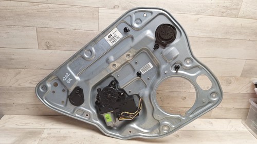 Volvo v50 rear left - rear,