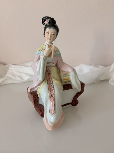 Vintage mid century oriental - century,