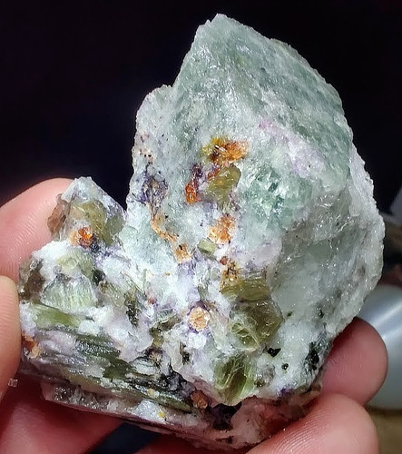Fluorapatite goshenite beryl - fluorapatite,,