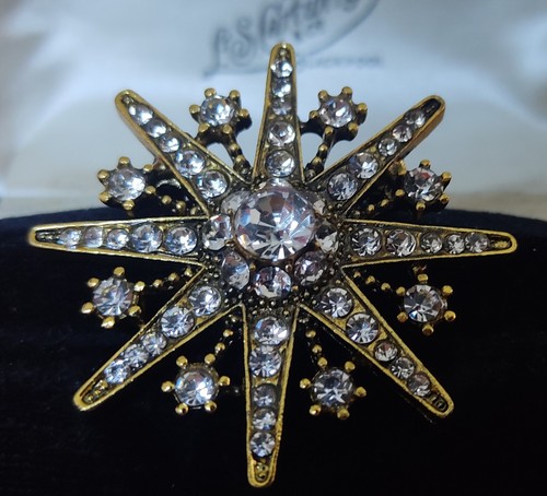 Art deco style large crystal - art,
