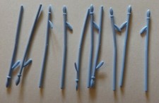 10 Timpo Toys Indian Spears