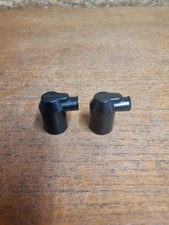 2 x Champion Weatherproof Spark Plug Caps