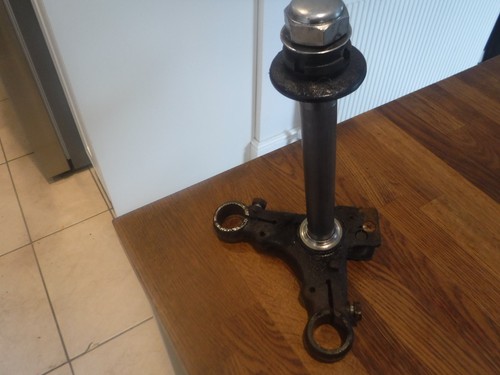 Honda h100s bottom fork - honda,