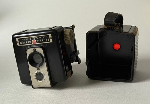 Vintage kodak brownie - kodak,