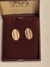 vintage Elizabeth Duke gold
