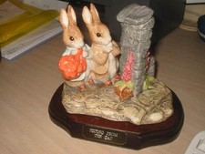 BESWICK HIDING FROM THE CAT TABLEAU, NO 391  LTD EDITION OF 3500,  1998. NEW .