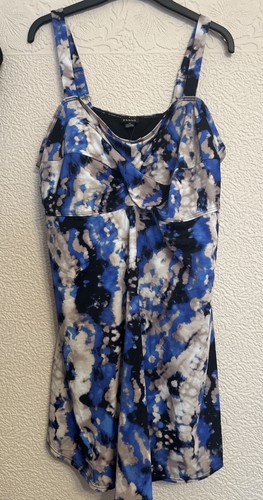 Beautiful swim dress bnwt - beautiful,