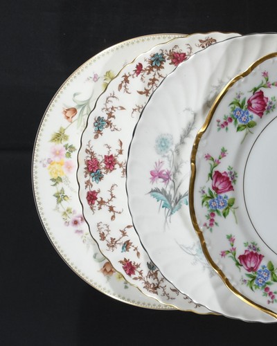 Mismatched dinner plates set - dinner,