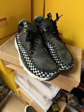 nike woven chukka footscape UK10
