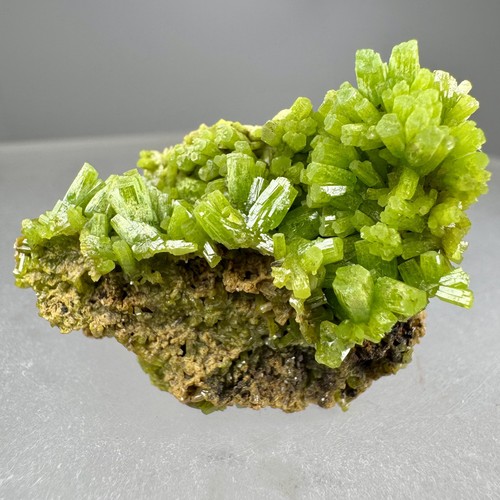 Colorful pyromorphite - colorful,