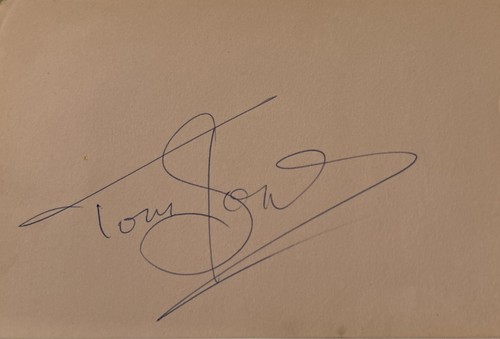 Tom jones 1960s autograph - tom,