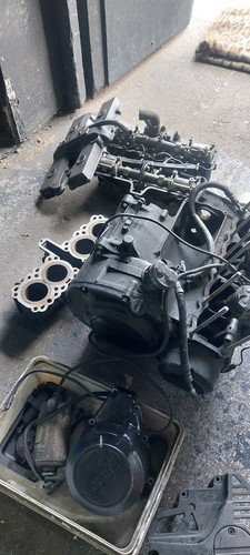 Suzuki gsxr 400 engine gk71a - suzuki,