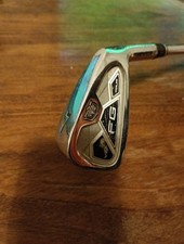 Wilson Staff V2 FG Tour 7