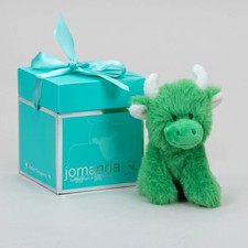 Mini green highland coo cow - highland,