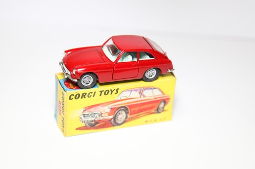 Corgi 327 gt in original - corgi,