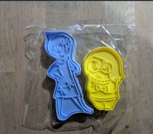 Disney inside out cookie - inside,