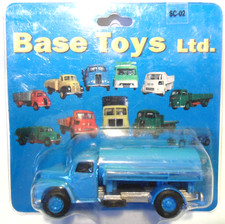 Base Toys 1:76 OO Gauge #SC02 - Commer Superpoise Tanker Truck Lorry Mint