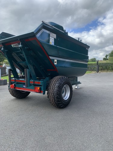 Tipping trailer dump grain - trailer/dump, /grain