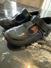 Kickers T Bar Kids School