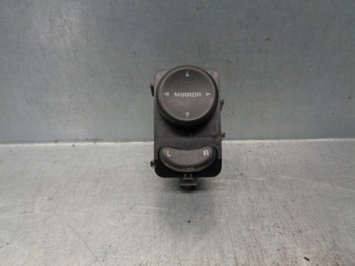 4685317 rearview control