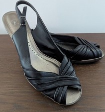 K by Clarkes Womens Black Slingback Low Heel Heels Shoes Size 6.5 Wide Fit E