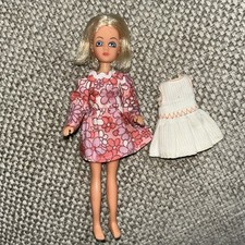 Vintage Matchbox Lesney 1974 Suki Suk Doll with Extra Dress 