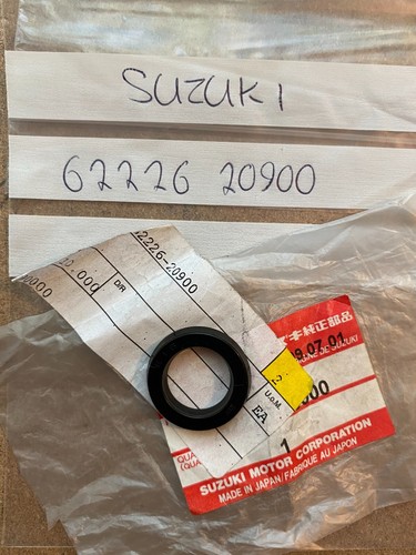 Suzuki shock absorber dust