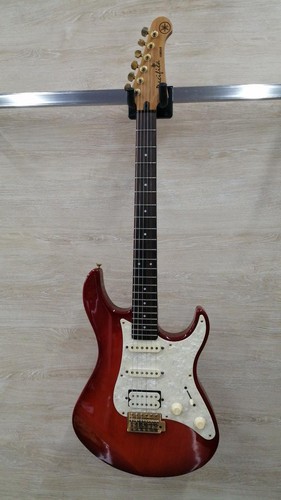 Yamaha pacifica 312 - yamaha,