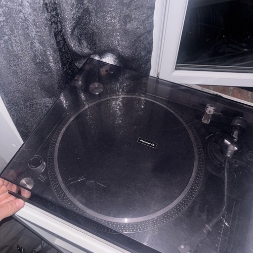 Decks turntables and mixer - dj,