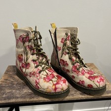 Goby Military Style Boots