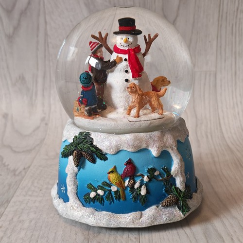Snow globe musical wish - globe, we