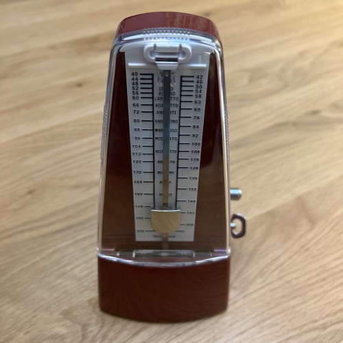 Stagg mechanical metronome - ,