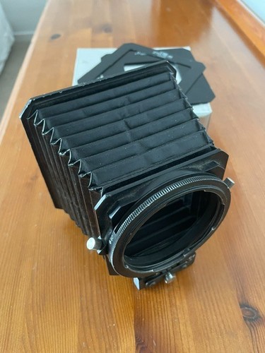 Hasselblad bellows lens hood - lens,