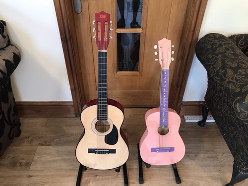 Acoustic guitars good - x,