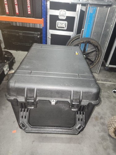 Pelican case large heavy - case,