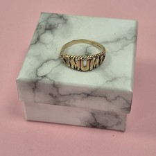9ct Yellow Gold Fancy Mum Ring