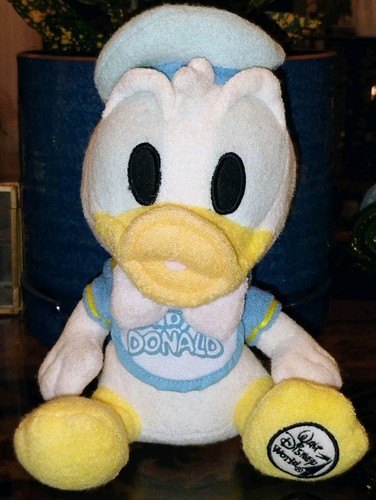 Baby donald duck - bib, bean