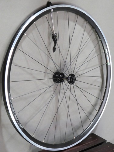 Raleigh 700c front wheel cx28 - wheel,